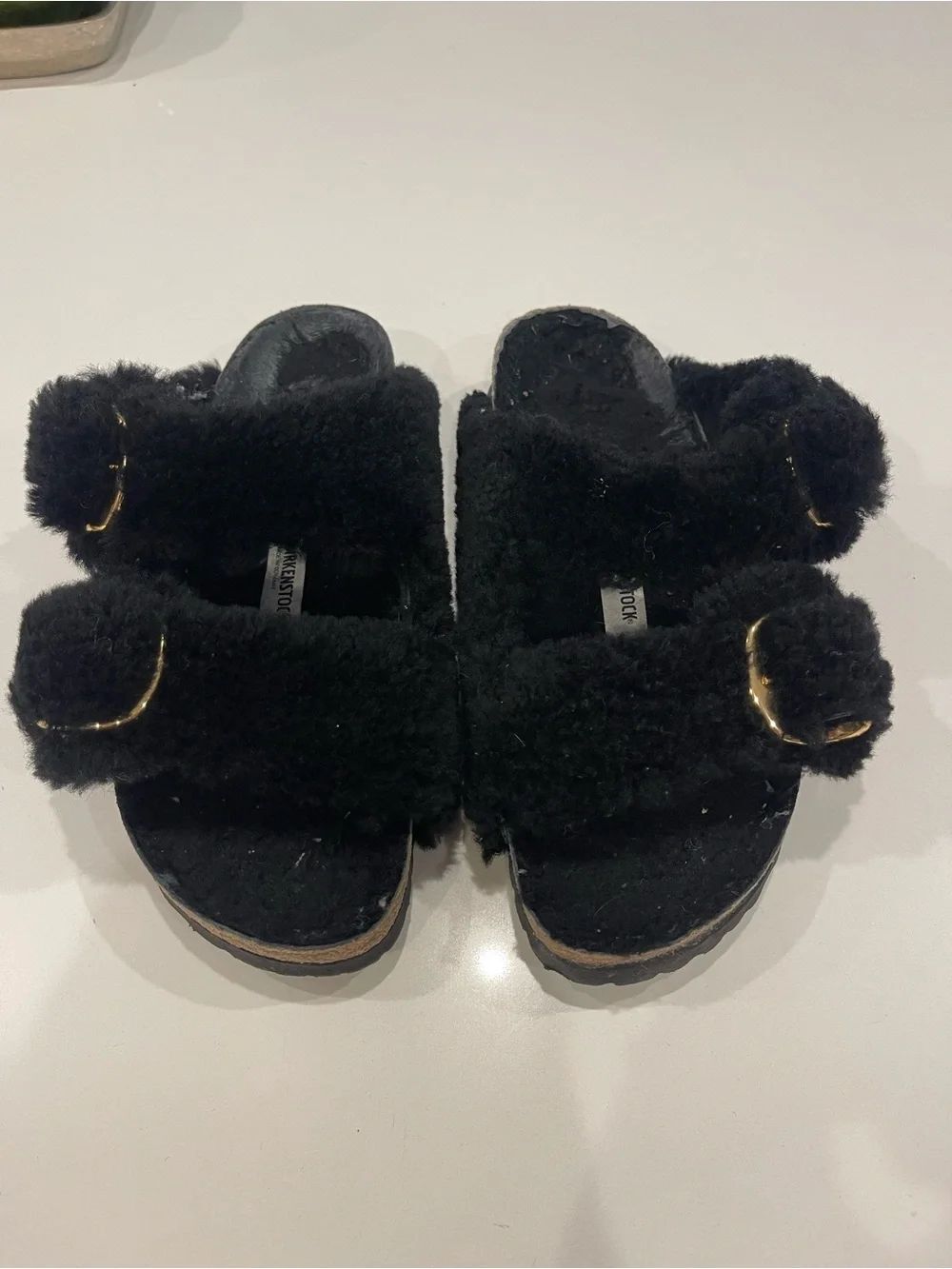 Birkenstock black Sherpa slide sandal
Size 39 women